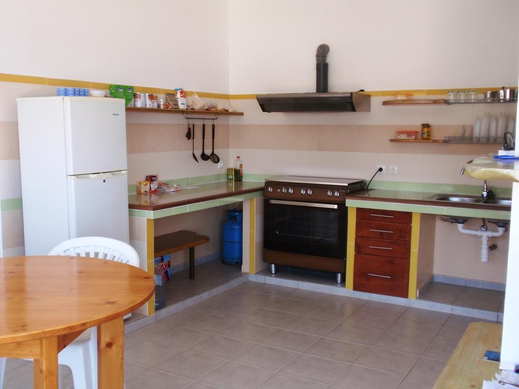 Zena Star Aparthotel Tarrafal  Ruang foto